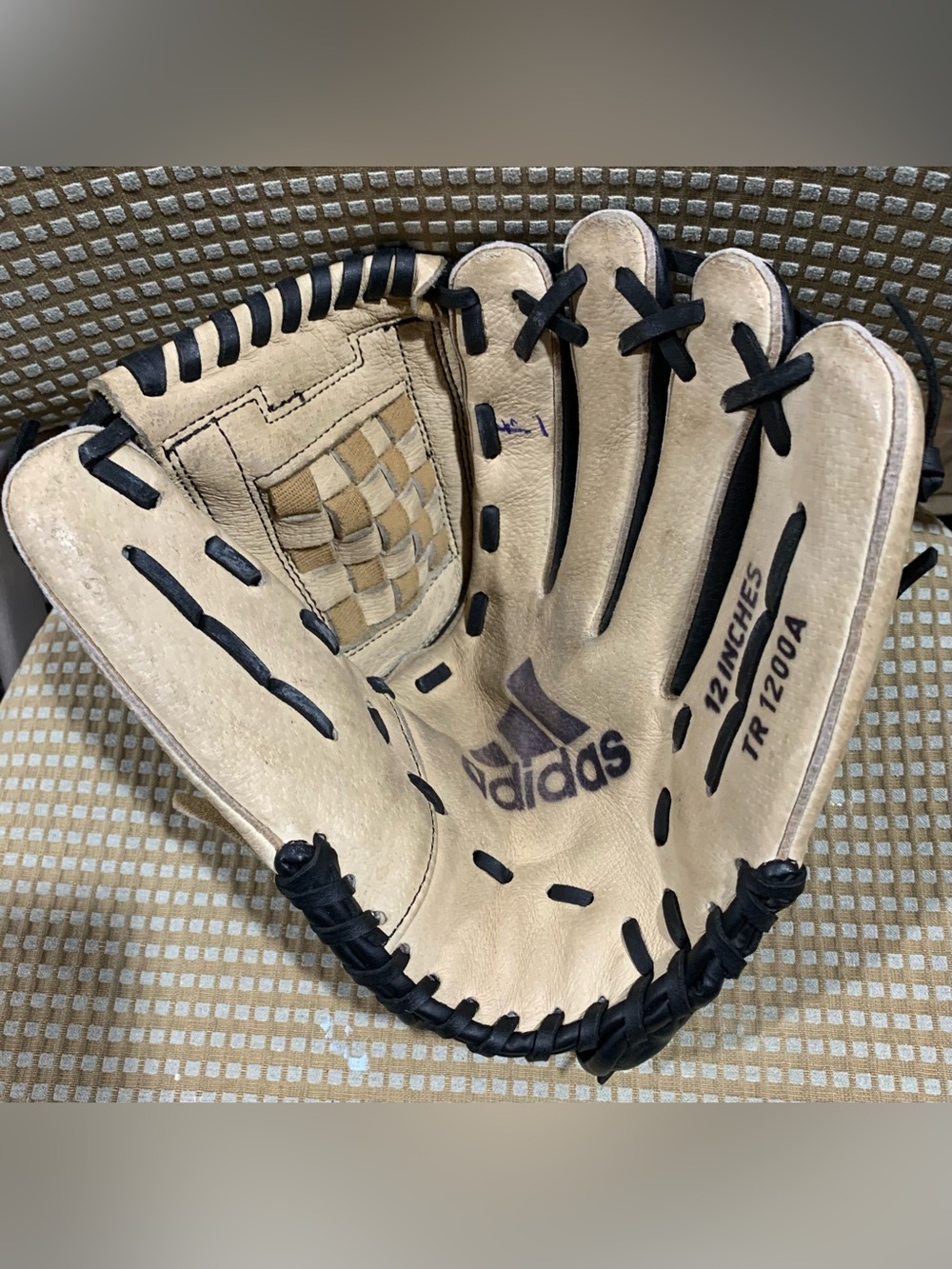 Adidas TR1200A 12” right hand throw baseball glove